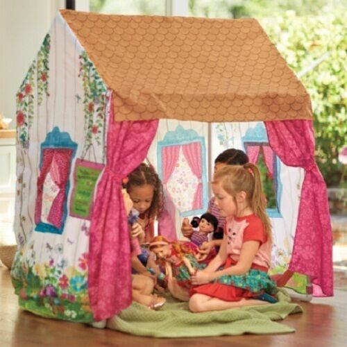 American Girl プレイテント American Girl Kira's Comfy Platform Tent and Accessories for