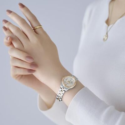 Pre-owned Seiko Lukia Ssvv086 Lady Collection 2023 Holiday Season Limited Edition Watch