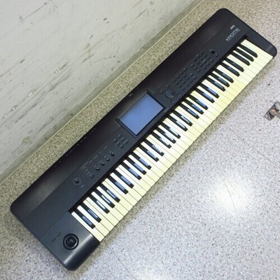 Korg Krome 73-Key Keyboard Synthesizer Music Workstation with adapter From Japan