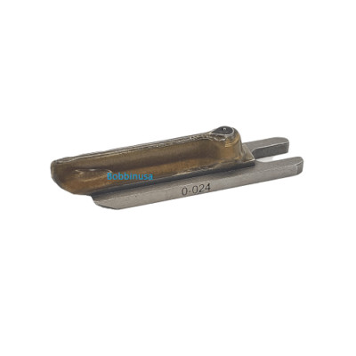 Regular Knife 1 1/4 Reece 101 Key Hole Eyelet Button