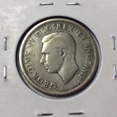1938 25C Canada Silver 25 Cents in VF Condition