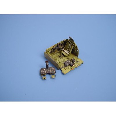 AI4011 AIRES: P-47N THUNDERBOLT cockpit set 1:48