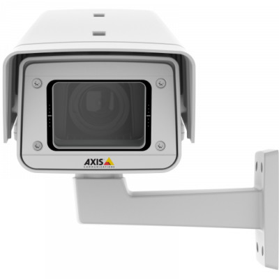 AXIS Q1615-E Mk II remote zoom and focus, with heater and enclosure BNIB