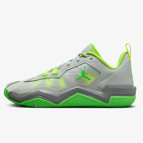 

Баскетбольные кроссовки Nike Jordan One Take 4 PF, серебристый/Volt (DZ3339-003), Серебряный, Nike One