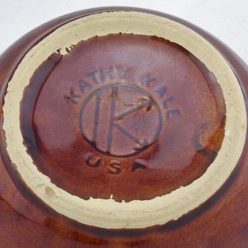 Vintage Kathy Kale Brown Drip Fruit/Dessert Bowl