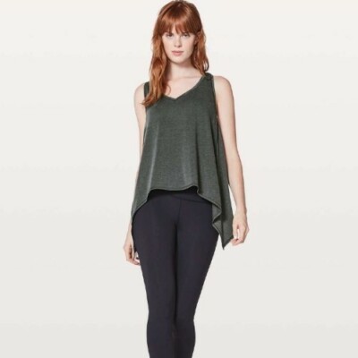Lululemon Womens Size 6 Watch Me Flip Tank Top Black Dark Gray Heather