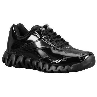 NEW REEBOK ZIG ENERGY REFEREE SHOES PATENT BLACK LEATHERの NEW REEBOK ZIG ENERGY REFEREE SHOES PATENT BLACK LEATHERの