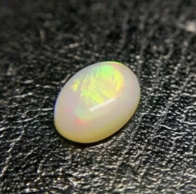 Loose 0.530ct Australian Opal Gemstone 