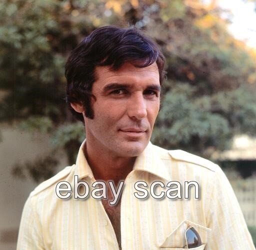 BRIAN KELLY OF FLIPPER HANDSOME 8X10 PHOTO 17 | eBay