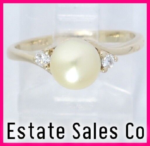 14k Yellow Gold Round Cultured Pearl & Diamond Accent Gemstone Ring .06ct