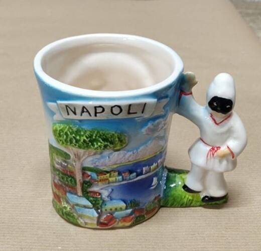 Tazza Latte Caffè Ceramica Decorata Napoli Pulcinella Souvenir Portafortuna moc