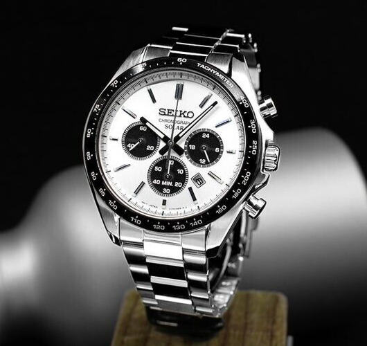 Pre-owned Seiko Selection Sbpy165 Panda White Dial Solar Analog Chronograph W/ Box, Manual
