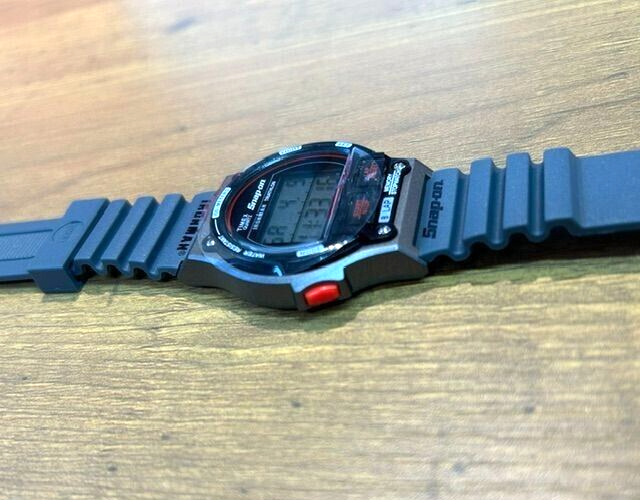 Pre-owned Timex Ironman 8 Lap × Snap-on/ Limited Edition Of 1000/ With Special Pouch