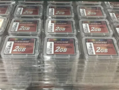 BRAND NEW W/ Case Transcend  2 GB 133x CF Compact Flash Camera Memory Card.