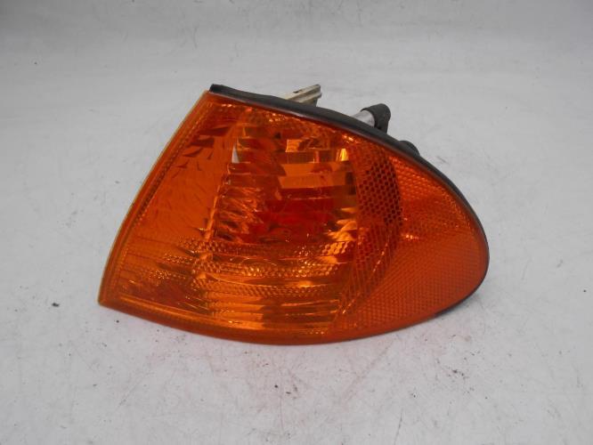 Optique Avant Secondaire Gauche (Feux)(Clignotant) Bmw Serie 3 E46 0311328001
