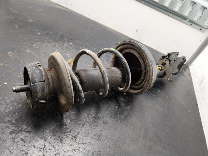 Amortisseur Avant Droit Renault Twingo 2 Phase 1 8200367895