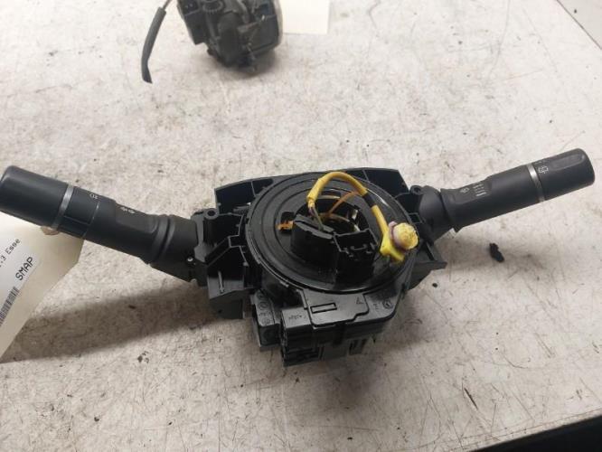 Com (Bloc Contacteur Tournant+Commodo Essuie Glace+Commodo Phare) Mazda 2 2 Phas