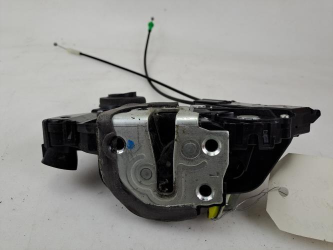 Serrure Avant Gauche Toyota Yaris 2 Phase 1 690400d140