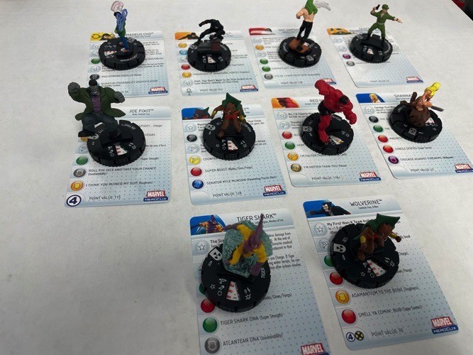 Marvel Heroclix Incredible Hulk : Complete 10-Miniature Rare Set