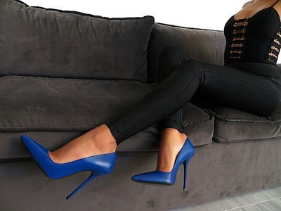 MADE IN ITALY 1969 MADE IN ITALY ALL LEATHER HIGH HEELS W92 ANOUK STYLE STILETTO PUMPS BLUE