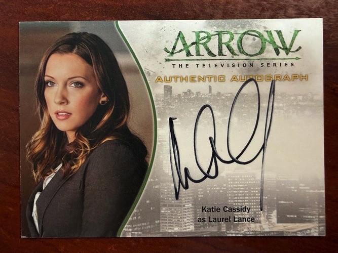 Arrow Season 1 : Katie Cassidy as Laurel Lance Auto Card A2