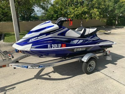2018 YAMAHA GP1800 SVHO 24HS ONLY Supercharged W/ 2018 TRITON TRAILER INCLUDED