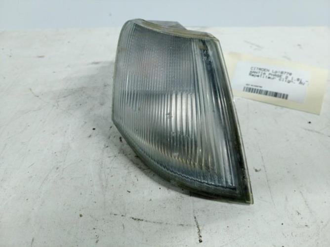 Repetiteur Clignotant Avant Droit  (Feux) Citroen Xantia Phase 2 I150798