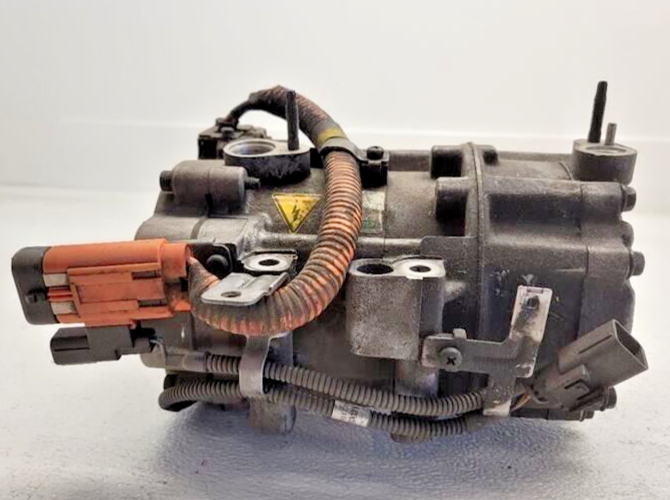 OEM 2011 2012 Hyundai Sonata Hybrid AC Air Compressor