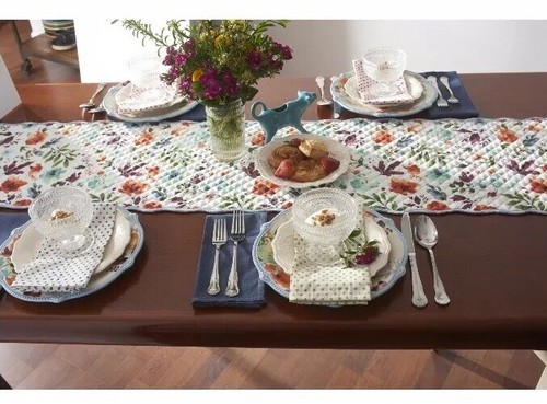 ?Pioneer Woman Willow Table Runner Reversible Quilted Scalloped Brand New VHTF?
