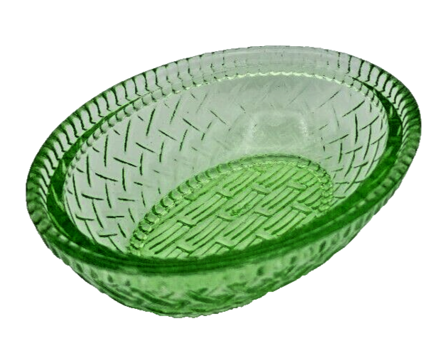 Wilkerson Art Deco Trinket Key Lime Hen Chicken Glow Glass On Basket 3.25" Wide