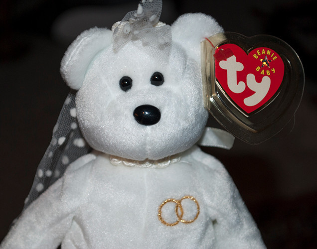 TY Beanie Baby 2001 Mrs. The Bride Anniversary Teddy Bear plush - tag with poem!