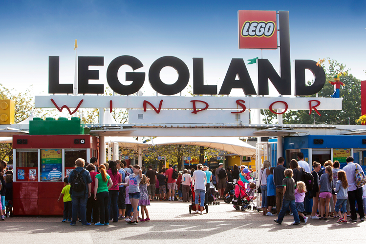 Buy 2 X Legoland Tickets Friday 17th June 2022  - Fast Response