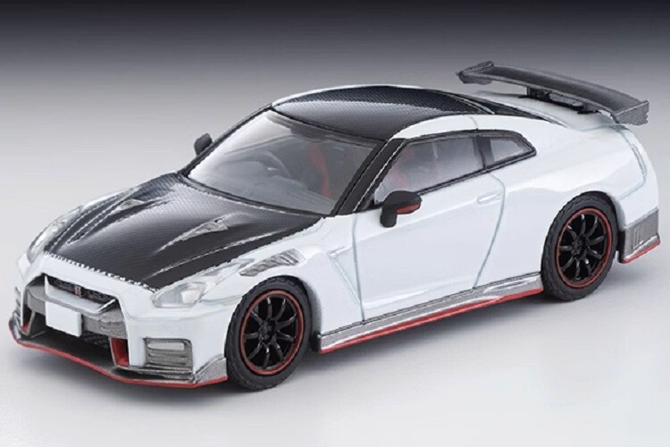 Nissan GT-R シルバー 2008 TOMY 1/64 Nissan GT-R シルバー 2008 TOMY 1/64