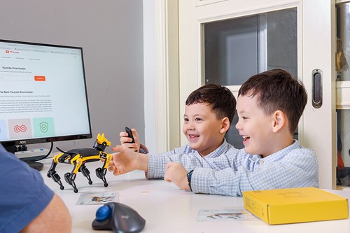 Bittle Robotic Dog by Petoi – Open Source Programable STEM Learning Dog Toy