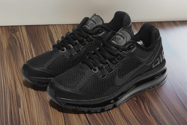 28cm 新品 ナイキ エア マックス 2013 FZ3156-010 ブラック NIKE AIR MAX 2013 BLACK/BLACK（ナイキ エア マックス 2013
