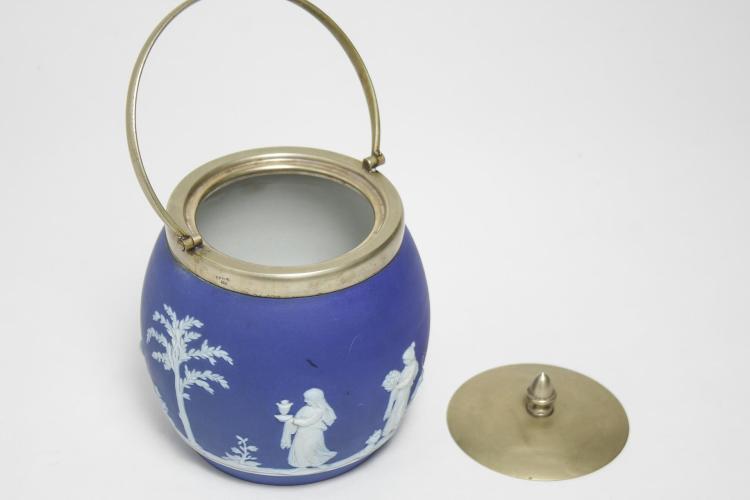 Wedgwood Jasperware Biscuit Barrel c1861
