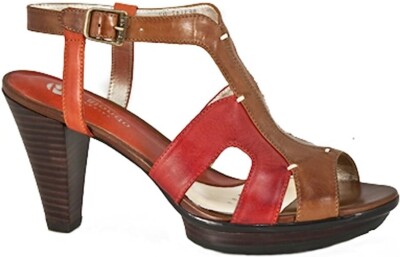Blondo. Ca Women's Valorie Strappy Sandals (Honey Brown)