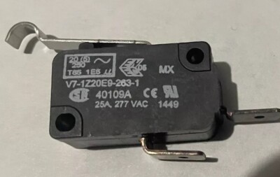Micro Switch Pin Plunger  Snap Action Switch 250VAC Honeywell V7-1Z20E9-263-1