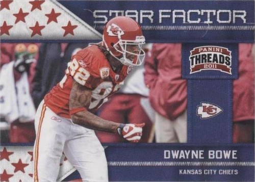 2011 Panini Threads Dwayne Bowe #9