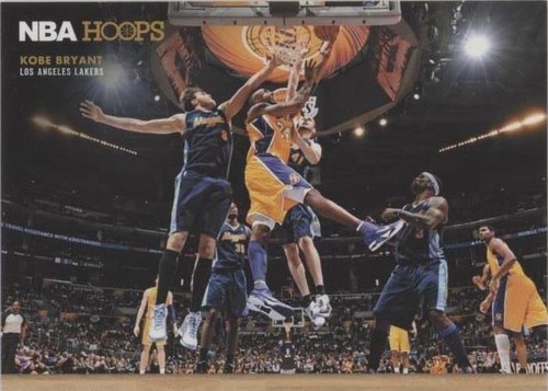 2012-13 NBA Hoops - Kobe Bryant #15