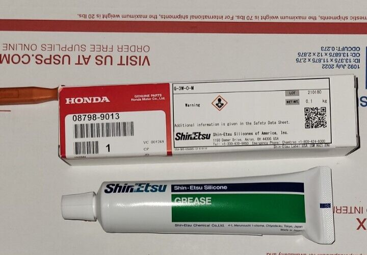 Honda Genuine OEM Silicone Grease NEW SEALED MOONROOF 08798
