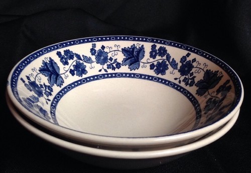 Johnson Brothers Sonoma Stoke-On-Trent Coupe Cereal Bowls 6 3/8