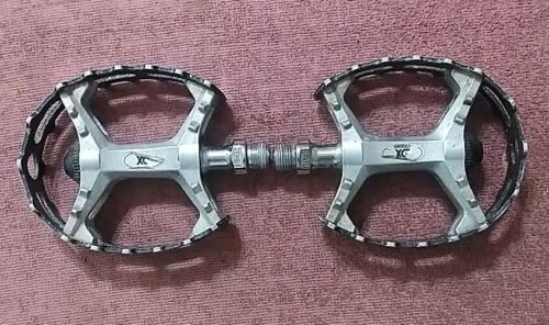 Suntour XC II Pedals Old School BMX / MTB Bear Trap Platform Suntour XC II Pedals Old School BMX / MTB Bear Trap Platform