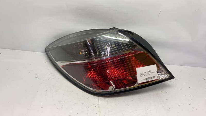 Feu Arriere Principal Gauche (Feux) Opel Astra H Gtc Phase 2 93190790