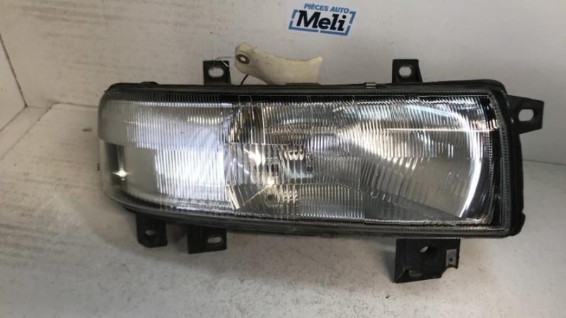 Optique Avant Principal Droit (Feux)(Phare) Renault Master 2 Phase 1 7700352104