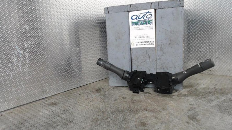 Commodo Nissan Micra 4 Phase 2 25560-3sl2a