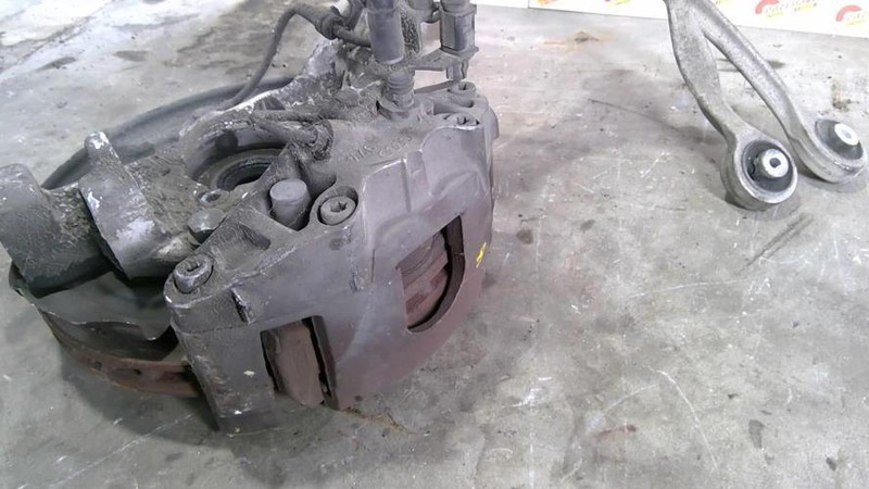 Etrier Avant Gauche (Freinage) Audi A6 2 Avant Phase 2 Break 4b0615123a