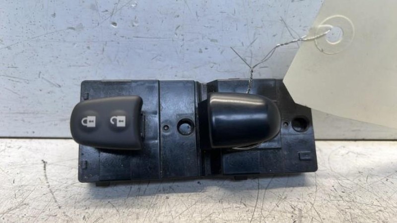 Interrupteur De Leve Vitre Avant Droit Nissan Qashqai 2 Phase 1 254114ba0a