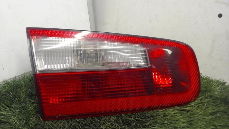 Feu Arriere Secondaire Gauche (Feux) Renault Laguna 2 Phase 1 8200002475