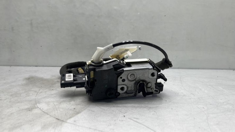 Serrure De Porte Laterale Gauche Peugeot Partner 2 Phase 1 9137n5